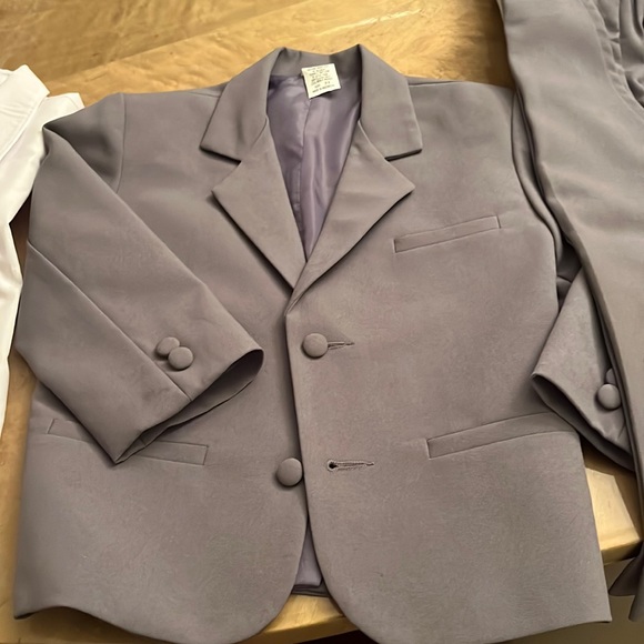 Other - Gray toddler suit with shirt and tie size 3T